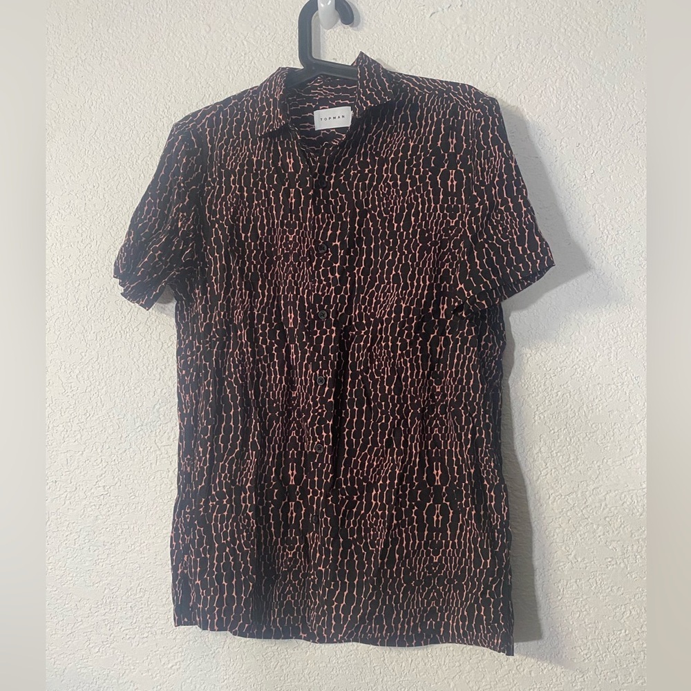 Topman Men’s Black and pink Geometric Shirt